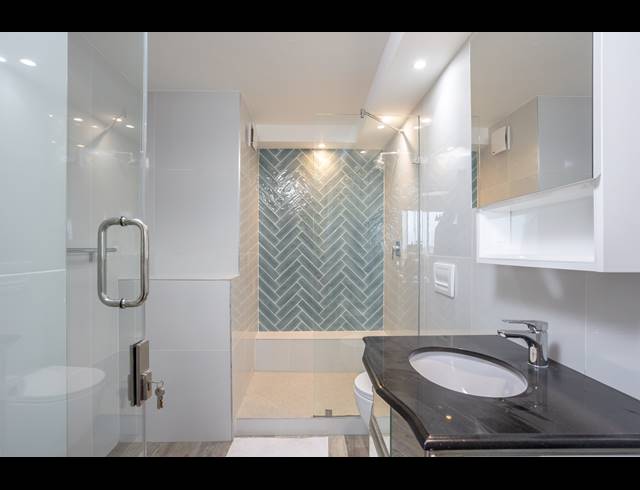 2 BEDROOM APARTMENT TO LET IN MUIZENBERG